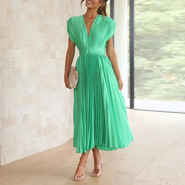 Aveline™ I Maxi dress with V-neckline and pleats