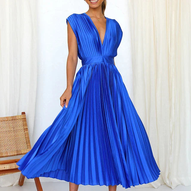 Aveline™ I Maxi dress with V-neckline and pleats