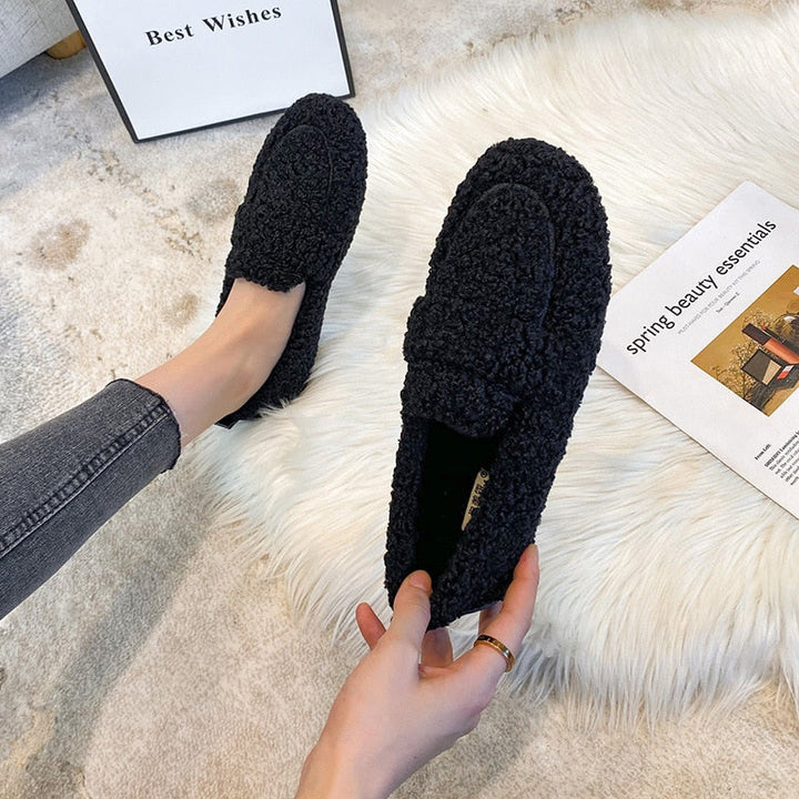 Kira™ I Soft Plush Slippers